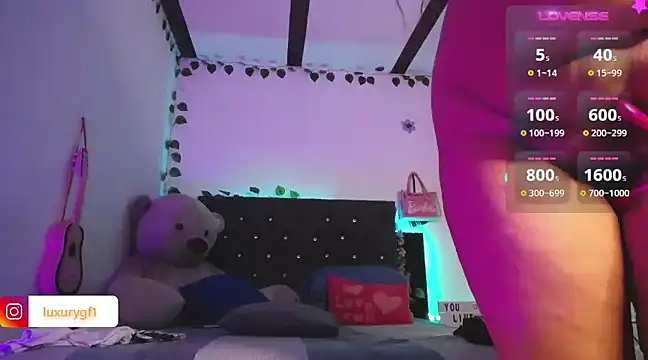 Snapshot of Pocahontaslovex chatting on January 2025 01:16:02 PM Pocahontaslovex online show from January 2025 01:16:02 PM