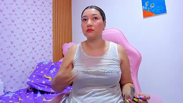 Snapshot of Soyqueen chatting on May 2026 07:14:02 AM Soyqueen online show from May 2026 07:14:02 AM