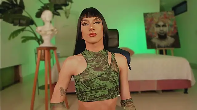 Taylor  foxxx online show from February 2025 07:15:02 AM