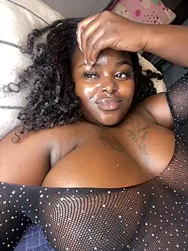 Snapshot of Honeycoco0211 chatting on February 2025 09:01:01 AM Honeycoco0211 online show from February 2025 09:01:01 AM