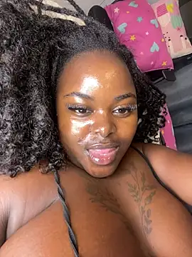 Snapshot of Honeycoco0211 chatting on February 2025 04:38:02 AM Honeycoco0211 online show from February 2025 04:38:02 AM