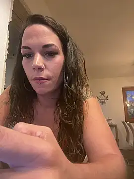Lady Knaller online show from June 2026 07:49:01 PM