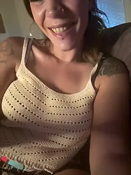 Snapshot of Lady_Knaller chatting on August 2026 07:05:02 PM Lady Knaller online show from August 2026 07:05:02 PM