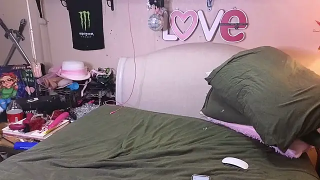 Blakelytgirl online show from January 2025 05:30:01 AM