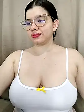 Snapshot of Danzel1105 chatting on November 2025 09:08:02 AM Danzel1105 online show from November 2025 09:08:02 AM