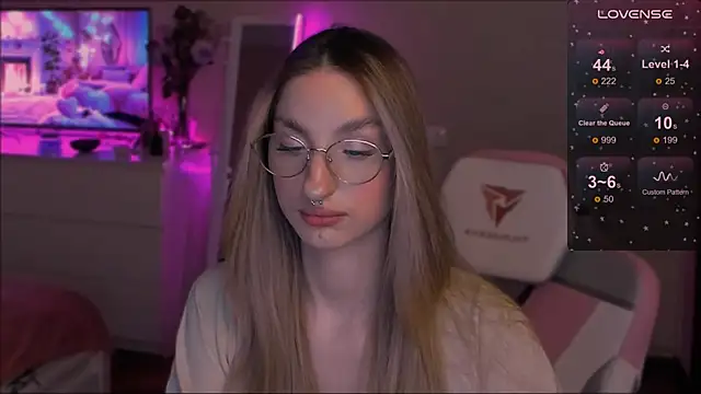 Lexy kiky online show from January 2025 12:20:01 AM