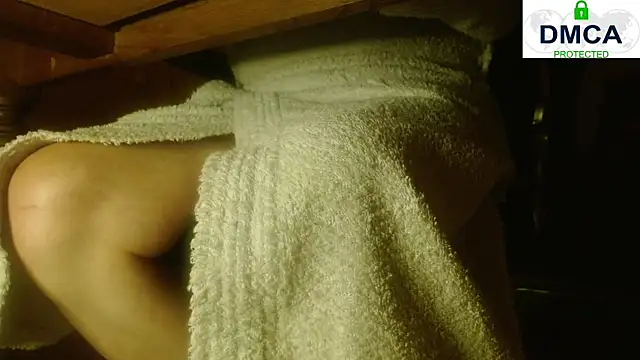 Snapshot of freaky_570 chatting on February 2026 04:53:01 AM freaky 570 online show from February 2026 04:53:01 AM