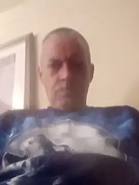 Snapshot of jefffitz73 chatting on April 2026 04:01:02 PM jefffitz73 online show from April 2026 04:01:02 PM