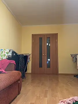 Snapshot of Crayzy_Luv chatting on March 2025 12:32:01 AM Crayzy Luv online show from March 2025 12:32:01 AM