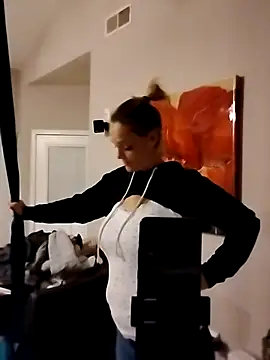 Dixiefaye Pika online show from April 2026 06:46:01 AM