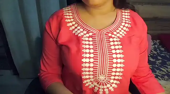 Snapshot of Trezza chatting on February 2025 05:09:02 PM Trezza online show from February 2025 05:09:02 PM