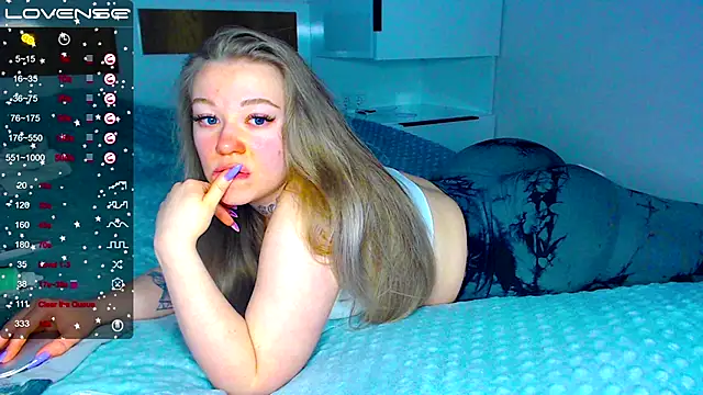 Snapshot of kitti_kaattt chatting on March 2025 11:39:02 AM kitti kaattt online show from March 2025 11:39:02 AM