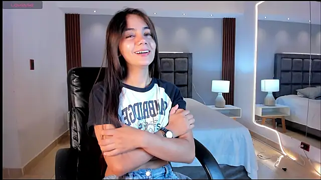 Snapshot of martina_mancini chatting on February 2025 01:00:02 PM martina mancini online show from February 2025 01:00:02 PM