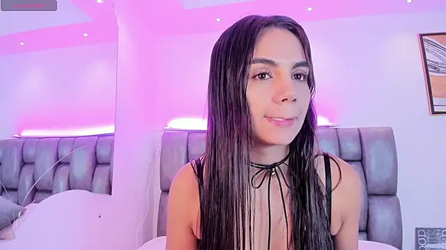 Snapshot of martina_mancini chatting on September 2025 12:10:01 PM martina mancini online show from September 2025 12:10:01 PM