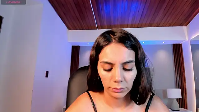 martina mancini online show from May 2026 04:04:02 PM