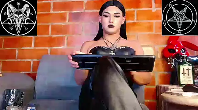 Domina Lilith online show from February 2025 05:18:02 PM