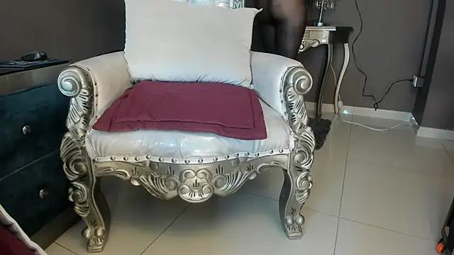 Janna Rousse  online show from March 2025 12:15:01 PM