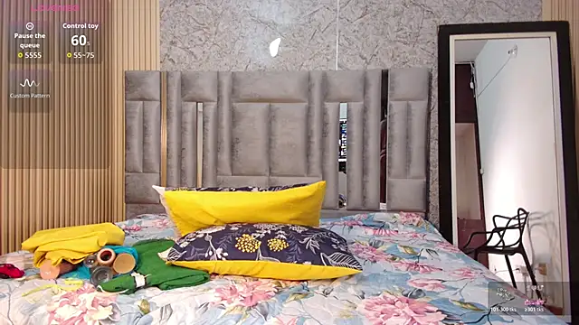 MiissBNasty online show from November 2025 12:27:01 PM