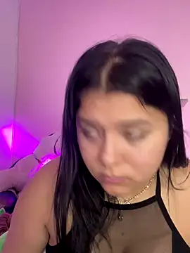 Snapshot of Oriana_Guzman chatting on November 2025 11:26:01 PM Oriana Guzman online show from November 2025 11:26:01 PM