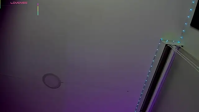 Snapshot of Oriana_Guzman chatting on February 2026 12:17:02 AM Oriana Guzman online show from February 2026 12:17:02 AM