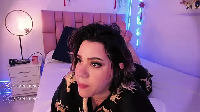 albaismynameX online show from February 2025 03:09:02 PM