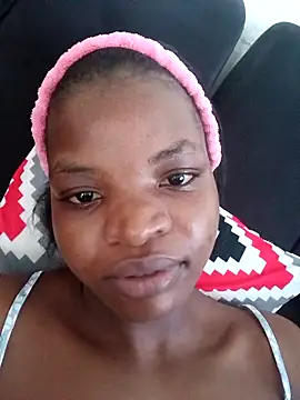 hotgal1112 online show from February 2026 10:14:02 AM