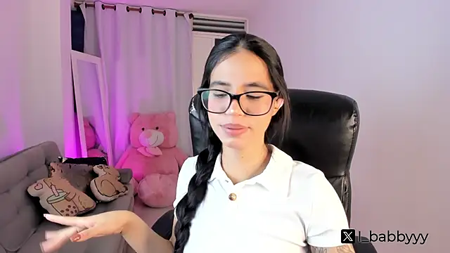 Snapshot of i_babbyyyy chatting on March 2025 04:45:01 AM i babbyyyy online show from March 2025 04:45:01 AM