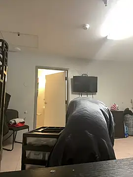 Snapshot of SexyB214 chatting on January 2025 01:48:02 AM SexyB214 online show from January 2025 01:48:02 AM