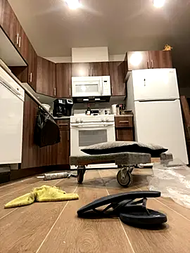 Snapshot of SexyB214 chatting on October 2025 06:26:02 AM SexyB214 online show from October 2025 06:26:02 AM