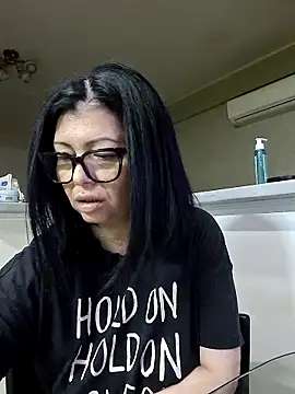 Snapshot of Milf_Abigail chatting on May 2026 12:38:01 AM Milf Abigail online show from May 2026 12:38:01 AM