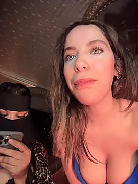 Snapshot of ORLA86 chatting on October 2025 06:17:02 PM ORLA86 online show from October 2025 06:17:02 PM