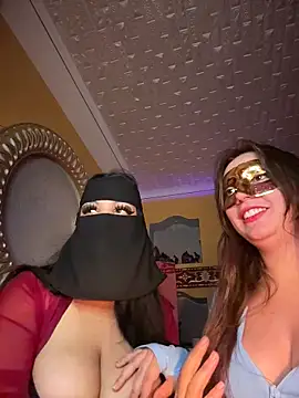 Snapshot of ORLA86 chatting on November 2025 10:59:02 PM ORLA86 online show from November 2025 10:59:02 PM