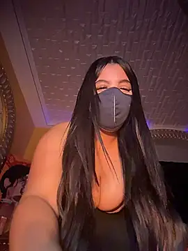 Snapshot of ORLA86 chatting on December 2025 11:01:02 PM ORLA86 online show from December 2025 11:01:02 PM