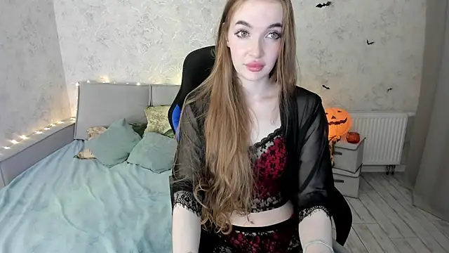 LissaCain online show from October 2025 06:09:01 PM