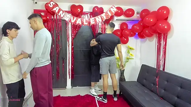 badguyss bisex online show from February 2026 11:36:02 AM