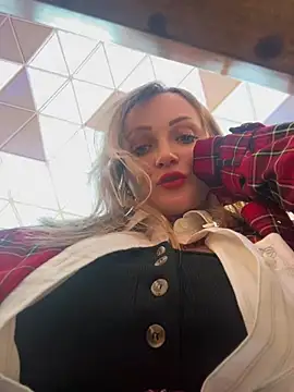 Snapshot of LadyTatiana_Madam chatting on December 2024 02:57:01 PM LadyTatiana Madam online show from December 2024 02:57:01 PM