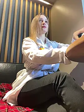 Snapshot of LadyTatiana_Madam chatting on January 2025 09:49:02 AM LadyTatiana Madam online show from January 2025 09:49:02 AM