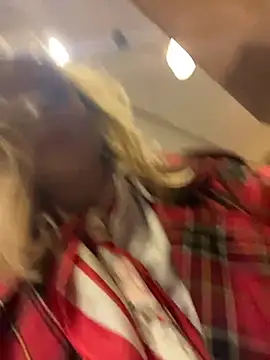 Snapshot of LadyTatiana_Madam chatting on November 2025 04:14:02 PM LadyTatiana Madam online show from November 2025 04:14:02 PM