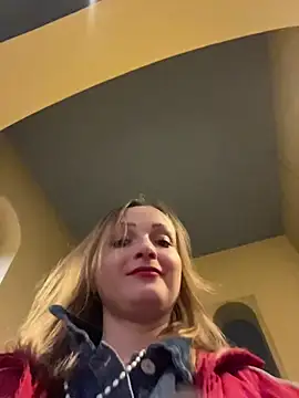 Snapshot of LadyTatiana_Madam chatting on November 2025 03:00:02 PM LadyTatiana Madam online show from November 2025 03:00:02 PM