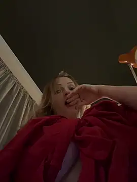 Snapshot of LadyTatiana_Madam chatting on February 2026 07:39:01 PM LadyTatiana Madam online show from February 2026 07:39:01 PM