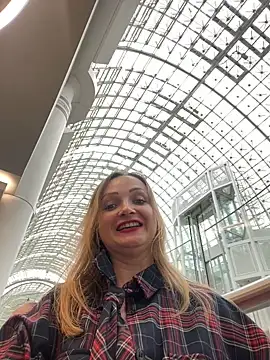 Snapshot of LadyTatiana_Madam chatting on March 2026 02:52:01 PM LadyTatiana Madam online show from March 2026 02:52:01 PM