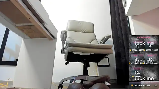 lulu 072 online show from February 2025 03:49:01 PM