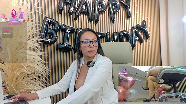 lulu 072 online show from November 2025 12:11:02 AM