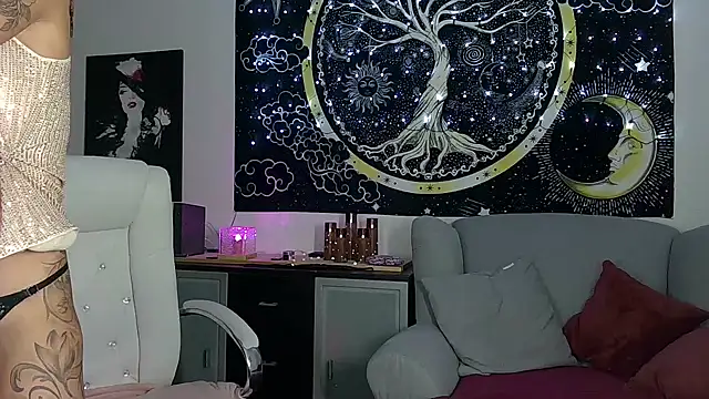 SexxyLiviaa online show from December 2024 04:46:02 PM