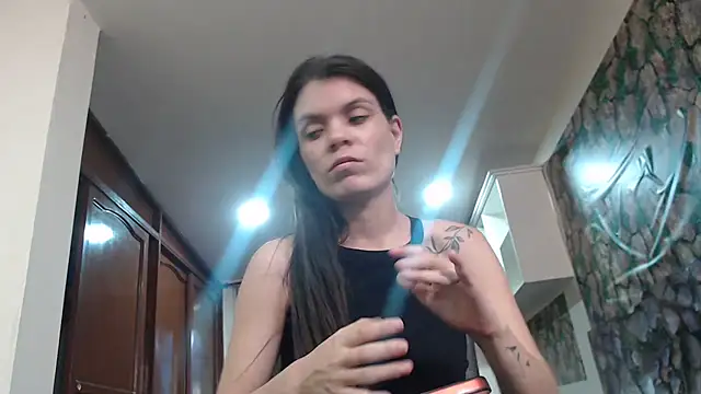 Snapshot of Karla_sweed chatting on March 2025 11:05:01 PM Karla sweed online show from March 2025 11:05:01 PM