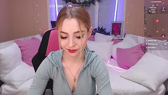 Snapshot of Tessa_Walker chatting on January 2025 12:27:02 PM Tessa Walker online show from January 2025 12:27:02 PM