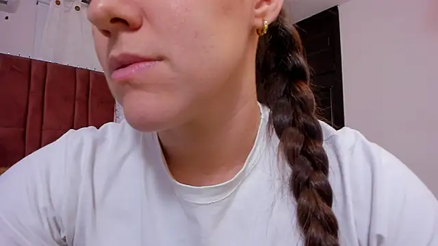 Snapshot of AURORA_FRANKLIN chatting on December 2024 03:22:02 PM AURORA FRANKLIN online show from December 2024 03:22:02 PM