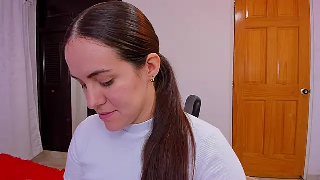 Snapshot of AURORA_FRANKLIN chatting on December 2024 06:31:02 PM AURORA FRANKLIN online show from December 2024 06:31:02 PM