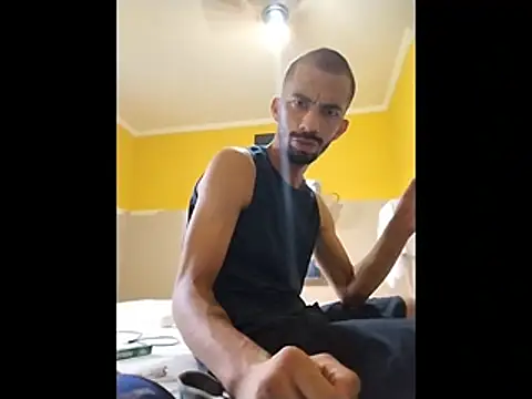 Snapshot of UncutToyBoy23cm chatting on January 2026 10:53:01 AM UncutToyBoy23cm online show from January 2026 10:53:01 AM