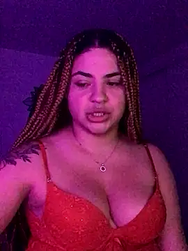 Snapshot of MelSaunders chatting on December 2024 05:48:01 AM MelSaunders online show from December 2024 05:48:01 AM